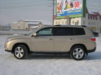 2010 Toyota Highlander Images