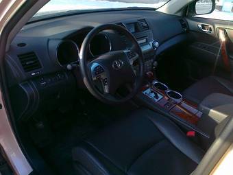 2010 Toyota Highlander Wallpapers