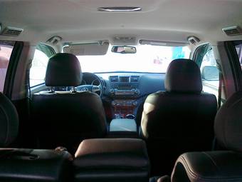 2010 Toyota Highlander Images