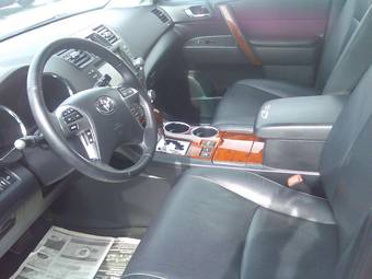 2010 Toyota Highlander Pics