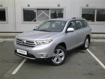 2010 Toyota Highlander Photos