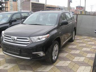 2011 Toyota Highlander Photos