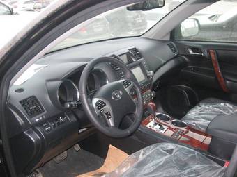 2011 Toyota Highlander Photos