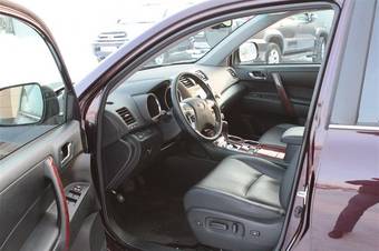 2011 Toyota Highlander Pics