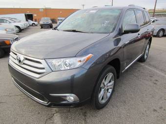2011 Toyota Highlander Photos