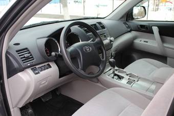 2011 Toyota Highlander Pictures