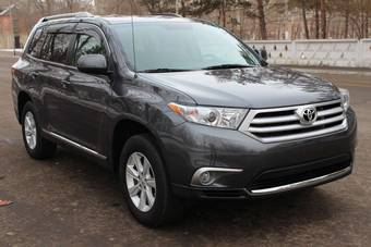 2011 Toyota Highlander Images