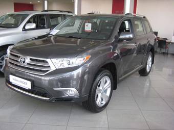 2011 Toyota Highlander Photos