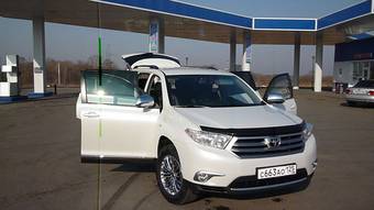 2011 Toyota Highlander Pictures