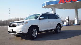 2011 Toyota Highlander Images