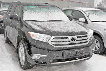 2011 Toyota Highlander Photos