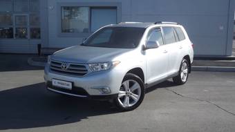 2011 Toyota Highlander Photos