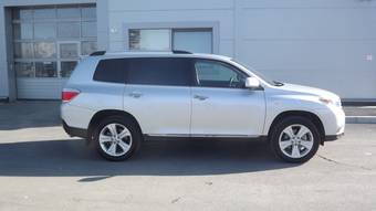 2011 Toyota Highlander Pictures