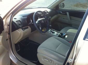 2011 Toyota Highlander Pics