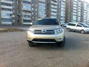 2011 Toyota Highlander Photos