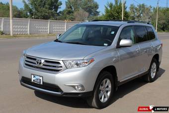 2011 Toyota Highlander Photos