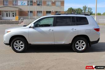 2011 Toyota Highlander Photos