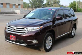 2011 Toyota Highlander Photos