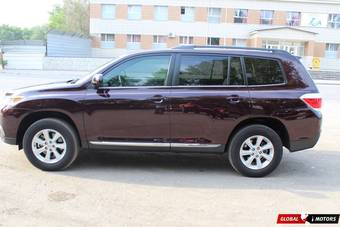 2011 Toyota Highlander Photos