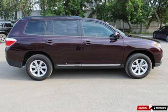 2011 Toyota Highlander Images