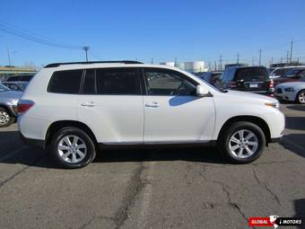 2011 Toyota Highlander Photos