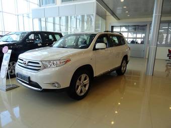 2012 Toyota Highlander Photos