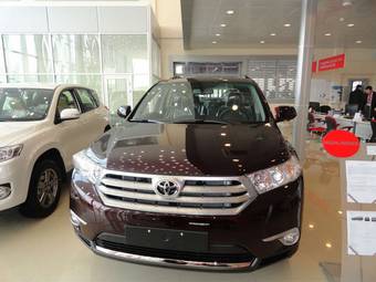 2012 Toyota Highlander Photos