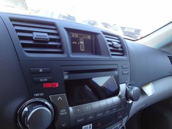 2012 Toyota Highlander Pictures
