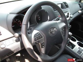 2012 Toyota Highlander Pictures