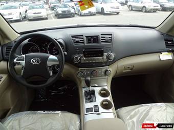 2012 Toyota Highlander Images