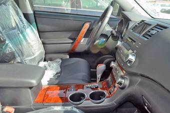 2012 Toyota Highlander Pictures