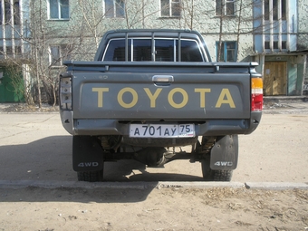 Toyota Hilux Pick Up