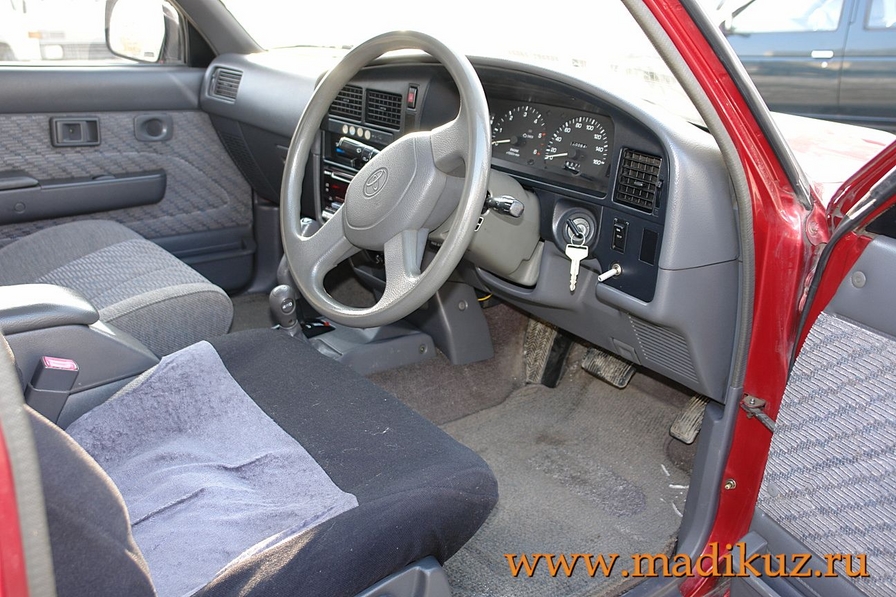 1996 Toyota Hilux Pick Up Pictures
