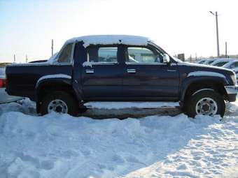 2001 Toyota Hilux Pick Up Photos