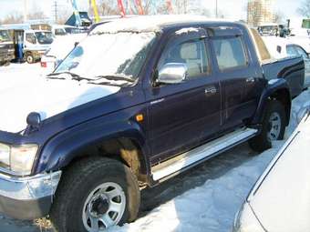 2001 Toyota Hilux Pick Up Photos