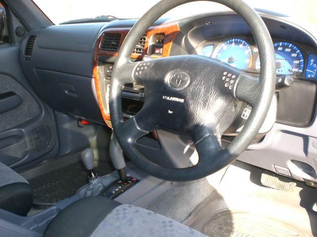 2002 Toyota Hilux Pick Up