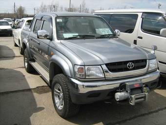 2002 Toyota Hilux Pick Up Pictures