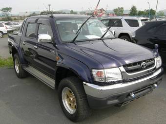 2002 Toyota Hilux Pick Up Pictures