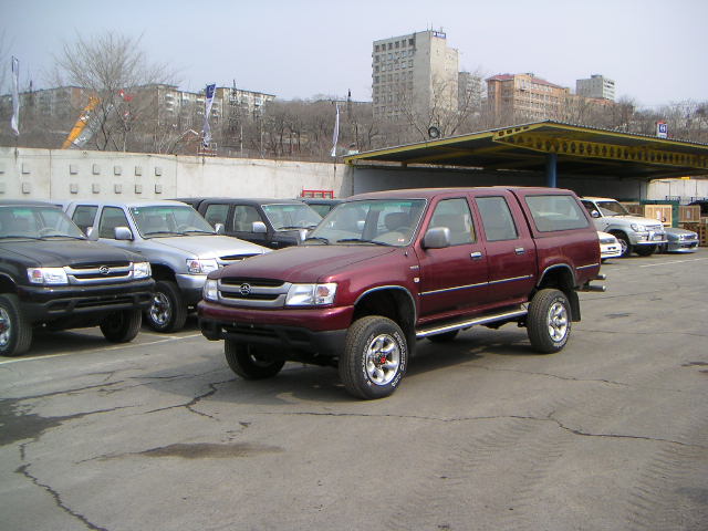 2005 Toyota Hilux Pick Up Pictures