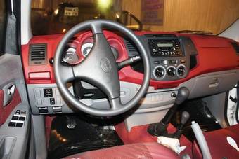 2008 Toyota Hilux Pick Up Pictures