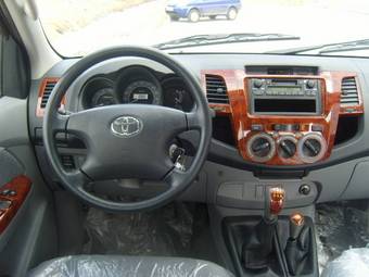 2008 Toyota Hilux Pick Up Images