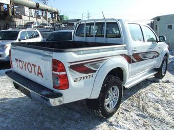 2011 Toyota Hilux Pick Up Pictures