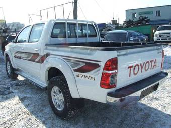 2011 Toyota Hilux Pick Up Photos