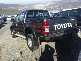 2011 Toyota Hilux Pick Up Photos