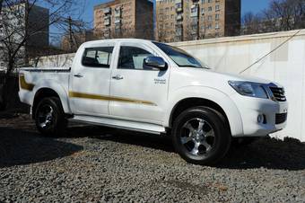 2011 Toyota Hilux Pick Up Wallpapers