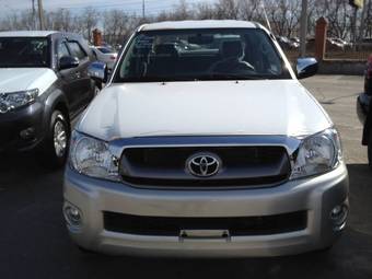 2011 Toyota Hilux Pick Up Pictures