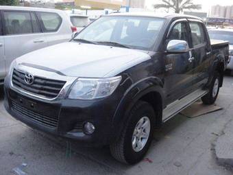 2012 Toyota Hilux Pick Up Pictures