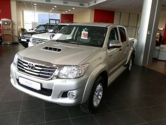 2012 Toyota Hilux Pick Up Photos