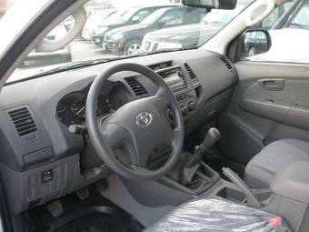 2012 Toyota Hilux Pick Up Images