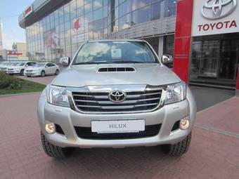 2012 Toyota Hilux Pick Up Photos